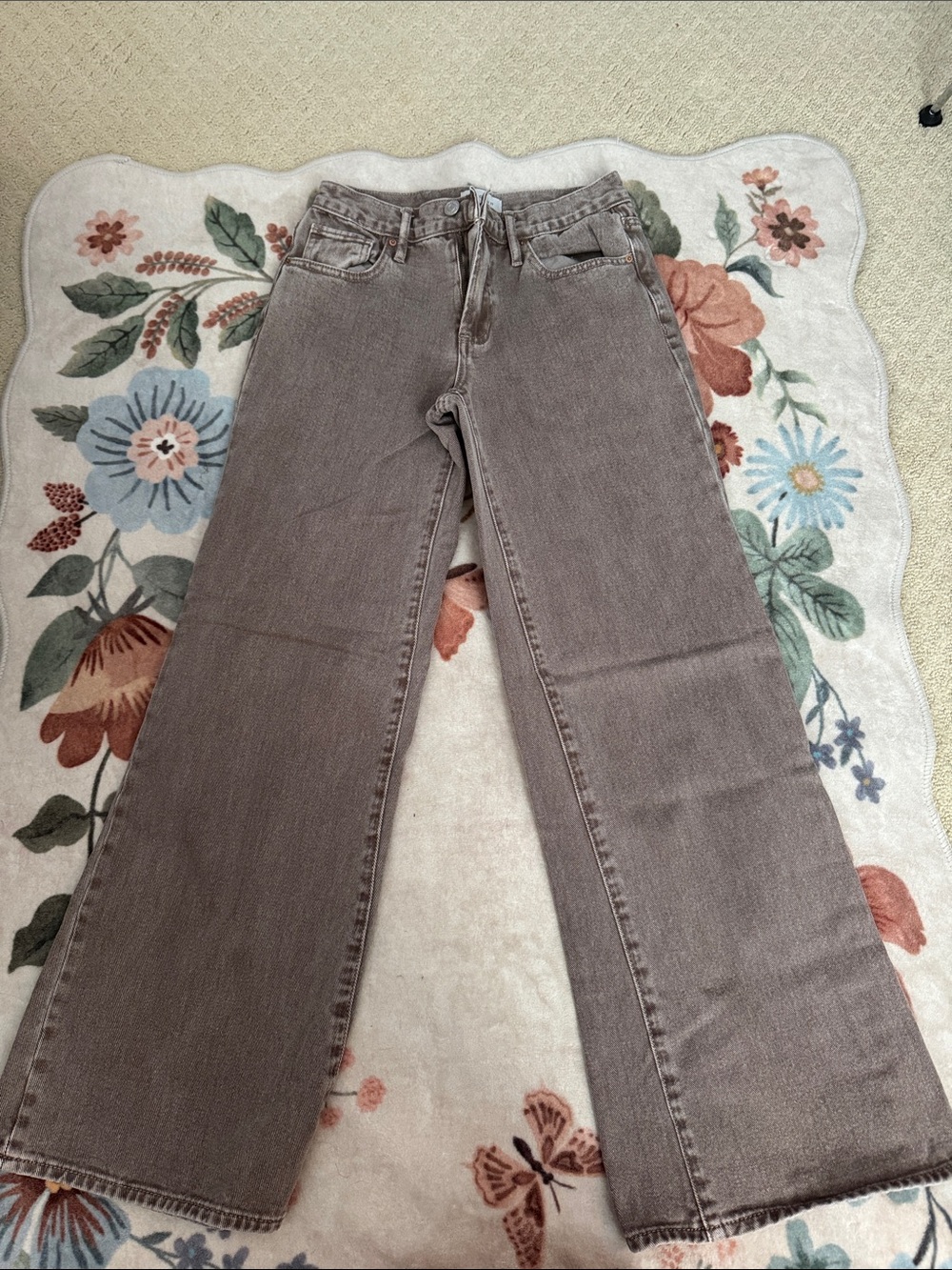 PacSun Women's Wide Leg Jeans in Taupe Gray Wash